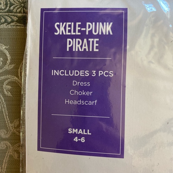 SKELE-PUNK PIRATE 🏴‍☠️ COSTUME SIZE GIRL SMALL (4-6) 🌟NWT🌟 - Picture 5 of 11